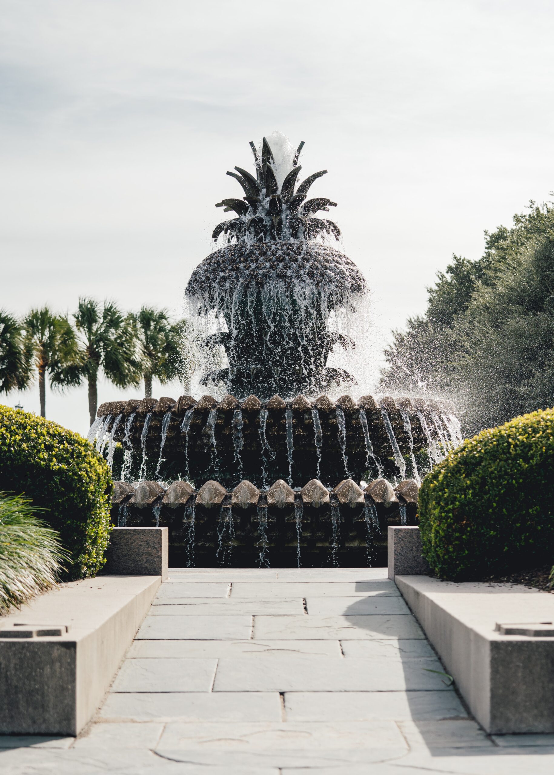 Pineapple Fountain Charleston SC - Pineapple Tour Group
